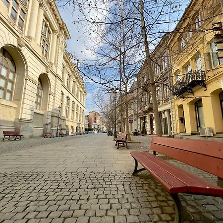 Old Town Jacuzzi Studio Bukarest Exterior foto